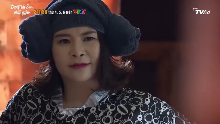 Đừng bắt em phải quên - Tập 18: Hết gọi là quái vật, Linh còn đòi lột mặt nạ Ngân - Ảnh 2. Đừng bắt em phải quên - Tập 18: Hết gọi là quái vật, Linh còn đòi lột mặt nạ Ngân - Ảnh 2.