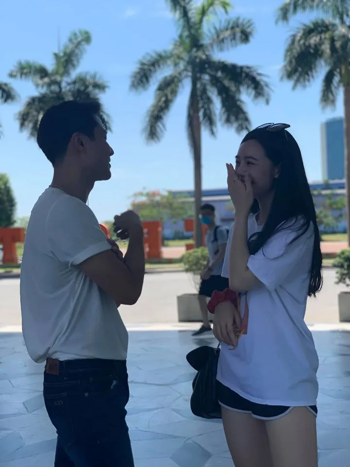 Cặp thầy trò Duy - Ngọc tình bể bình trong hậu trường Đừng bắt em phải quên - Ảnh 3. Cặp thầy trò Duy - Ngọc tình bể bình trong hậu trường Đừng bắt em phải quên - Ảnh 3.