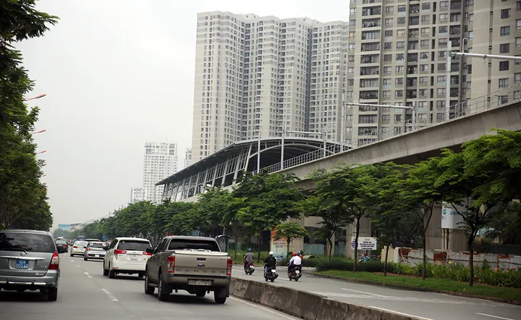 Phó Thủ tướng Phạm Bình Minh thị sát tuyến metro số 1 của TP.HCM - Ảnh 5. Phó Thủ tướng Phạm Bình Minh thị sát tuyến metro số 1 của TP.HCM - Ảnh 5.