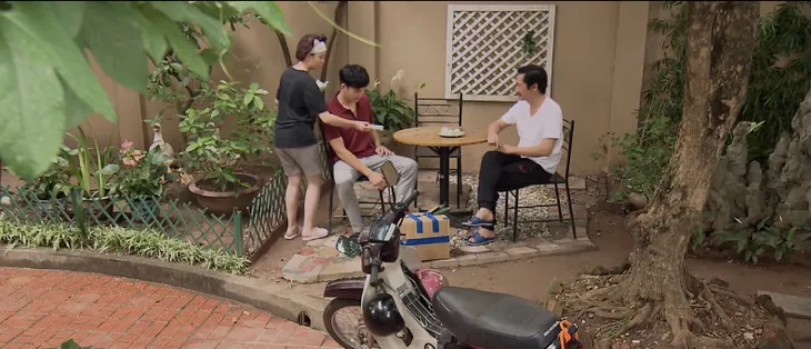 Những ngày không quên - Tập 41: Khoa ngớ người khi biết Dũng đưa Uyên về nhà - Ảnh 1. Những ngày không quên - Tập 41: Khoa ngớ người khi biết Dũng đưa Uyên về nhà - Ảnh 1.