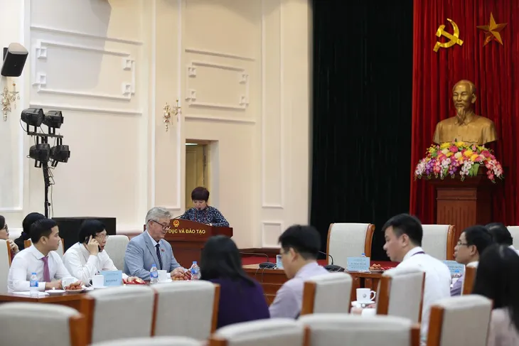 Phát động Giải Báo chí toàn quốc Vì sự nghiệp Giáo dục Việt Nam năm 2020 - Ảnh 3. Phát động Giải Báo chí toàn quốc Vì sự nghiệp Giáo dục Việt Nam năm 2020 - Ảnh 3.