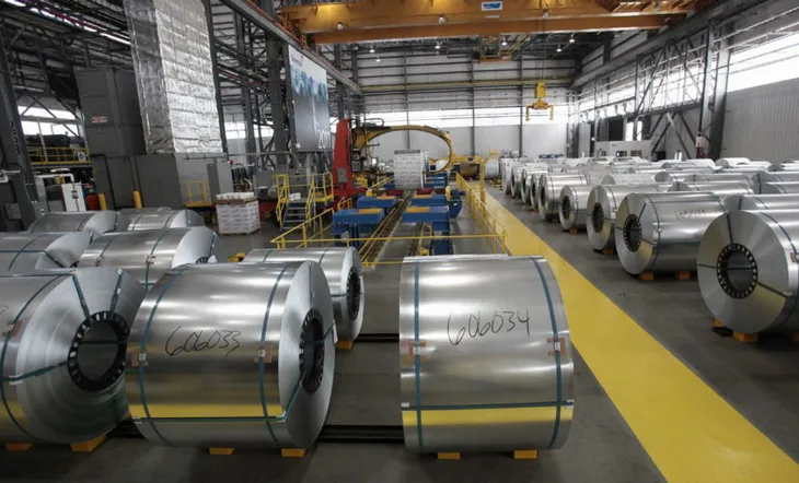 Áp thuế nhôm tác động tiêu cực tới cả Mỹ - Canada - Ảnh 1. Áp thuế nhôm tác động tiêu cực tới cả Mỹ - Canada - Ảnh 1.