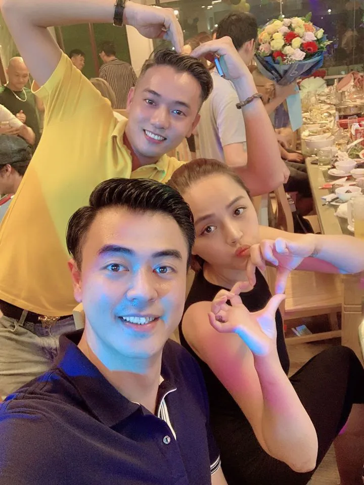Những ngày không quên đóng máy sau 2 tháng ròng rã quay - Ảnh 4. Những ngày không quên đóng máy sau 2 tháng ròng rã quay - Ảnh 4.