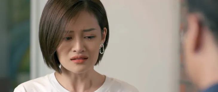Tình yêu và tham vọng - Tập 23: Sơn (Thanh Sơn) bị thương nặng, Hoàng Thổ lại rơi vào scandal - Ảnh 4. Tình yêu và tham vọng - Tập 23: Sơn (Thanh Sơn) bị thương nặng, Hoàng Thổ lại rơi vào scandal - Ảnh 4.
