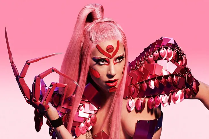 Vượt mặt Taylor Swift, Lady Gaga xác lập kỉ lục mới - Ảnh 1. Vượt mặt Taylor Swift, Lady Gaga xác lập kỉ lục mới - Ảnh 1.
