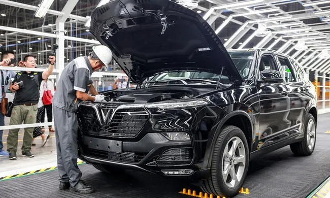 Nên mua ô tô ngay hay chờ chính sách giảm 50% phí trước bạ? - Ảnh 1. Nên mua ô tô ngay hay chờ chính sách giảm 50% phí trước bạ? - Ảnh 1.
