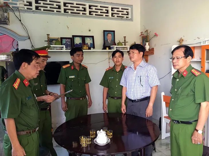 Cựu Chủ tịch TP Trà Vinh bị cáo buộc chủ mưu vụ thất thoát hơn 70 tỷ đồng - Ảnh 1.