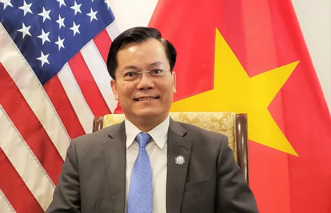 Đại sứ Việt Nam tại Mỹ: Du học sinh Việt Nam tại Mỹ cần cân nhắc kỹ có nên về nước hay không? - Ảnh 1. Đại sứ Việt Nam tại Mỹ: Du học sinh Việt Nam tại Mỹ cần cân nhắc kỹ có nên về nước hay không? - Ảnh 1.