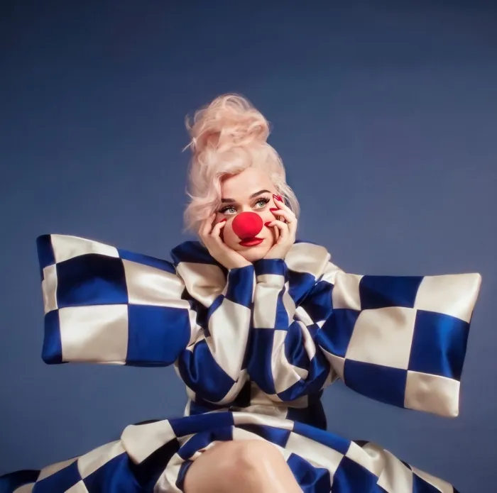 Katy Perry hóa chú hề, công bố album mới - Ảnh 1. Katy Perry hóa chú hề, công bố album mới - Ảnh 1.