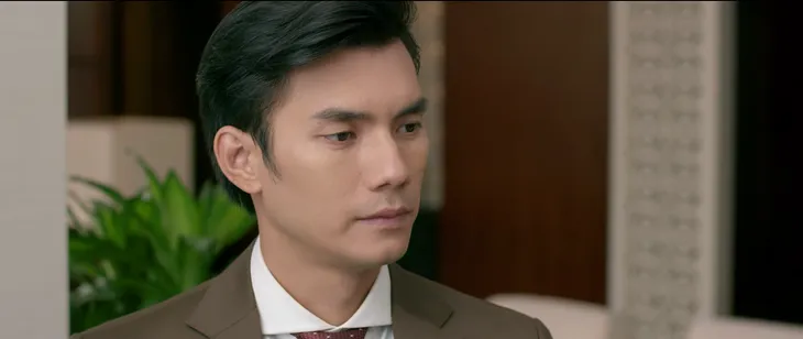 Tình yêu và tham vọng - Tập 33: Tạo hôn ước giả, Tuệ Lâm kéo Minh lún sâu vào vở kịch của mình - Ảnh 6. Tình yêu và tham vọng - Tập 33: Tạo hôn ước giả, Tuệ Lâm kéo Minh lún sâu vào vở kịch của mình - Ảnh 6.