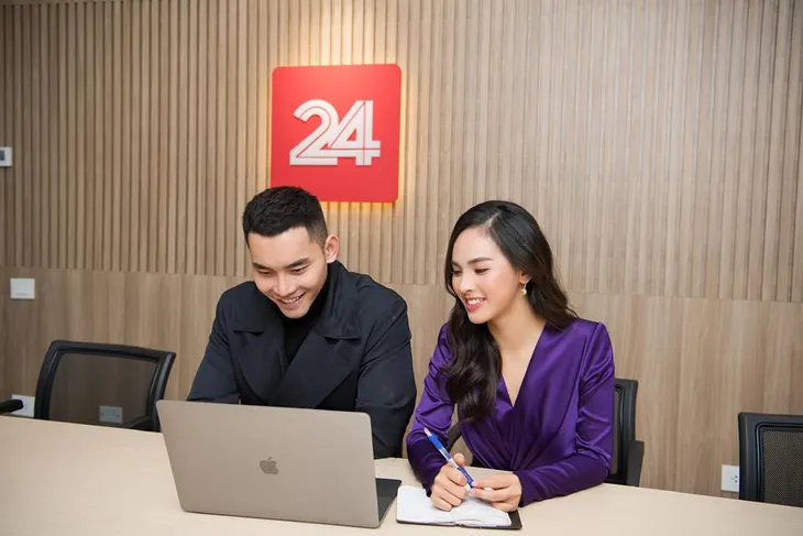 MC mới toanh của Chuyển động 24h là ai? - Ảnh 4. MC mới toanh của Chuyển động 24h là ai? - Ảnh 4.