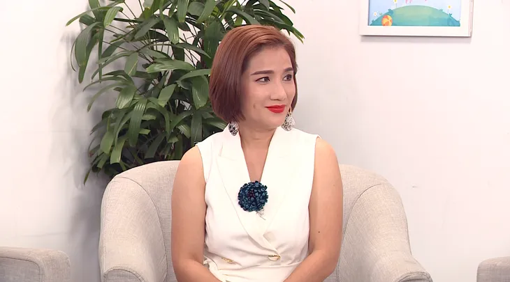 Cát Tường thừa nhận mình làm mẹ nhưng không thích trẻ con - Ảnh 1. Cát Tường thừa nhận mình làm mẹ nhưng không thích trẻ con - Ảnh 1.
