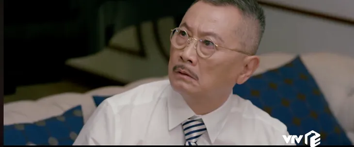 Tình yêu và tham vọng - Tập 33: Tạo hôn ước giả, Tuệ Lâm kéo Minh lún sâu vào vở kịch của mình - Ảnh 4. Tình yêu và tham vọng - Tập 33: Tạo hôn ước giả, Tuệ Lâm kéo Minh lún sâu vào vở kịch của mình - Ảnh 4.
