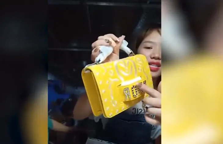 Quản lý bán hàng qua livestream còn nhiều lỗ hổng - Ảnh 1. Quản lý bán hàng qua livestream còn nhiều lỗ hổng - Ảnh 1.