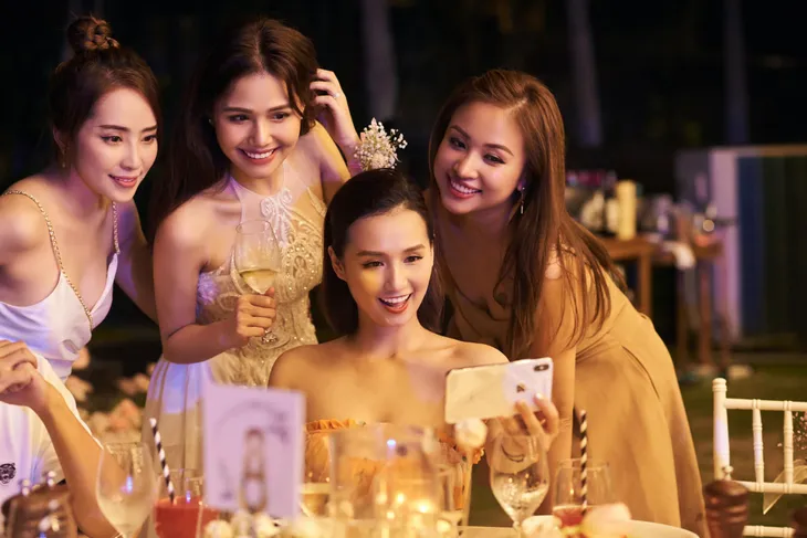 Những bức ảnh chưa từng tiết lộ trong đám cưới của Phanh Lee - Ảnh 4. Những bức ảnh chưa từng tiết lộ trong đám cưới của Phanh Lee - Ảnh 4.