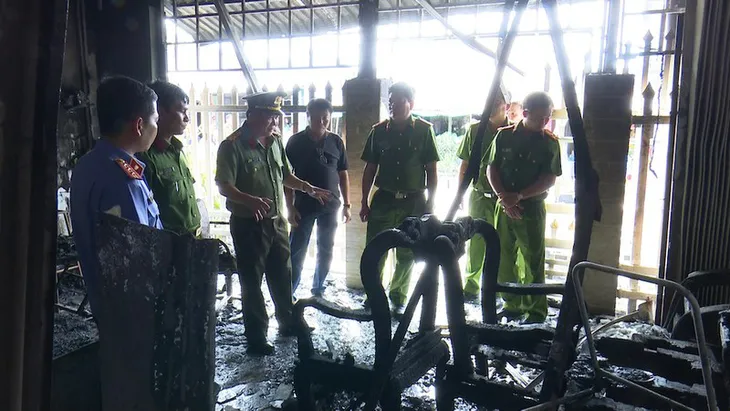 Mâu thuẫn tình cảm, phóng hỏa đốt nhà người tình - Ảnh 1. Mâu thuẫn tình cảm, phóng hỏa đốt nhà người tình - Ảnh 1.