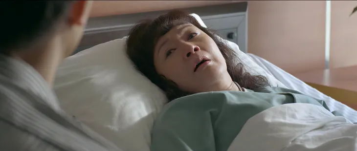 Tình yêu và tham vọng - Tập 34: Mẹ Minh buông bỏ ý định ép Minh cưới Tuệ Lâm, Minh lại muốn kết hôn thật? - Ảnh 1. Tình yêu và tham vọng - Tập 34: Mẹ Minh buông bỏ ý định ép Minh cưới Tuệ Lâm, Minh lại muốn kết hôn thật? - Ảnh 1.