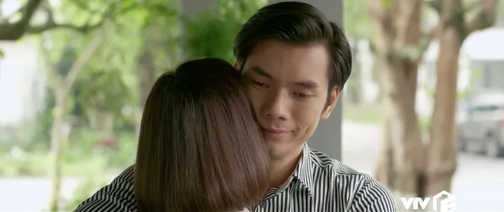 Tình yêu và tham vọng - Tập 34: Sắp cưới Tuệ Lâm nhưng lại được Linh mượn rượu tỏ tình, Minh phải làm sao? - Ảnh 8. Tình yêu và tham vọng - Tập 34: Sắp cưới Tuệ Lâm nhưng lại được Linh mượn rượu tỏ tình, Minh phải làm sao? - Ảnh 8.