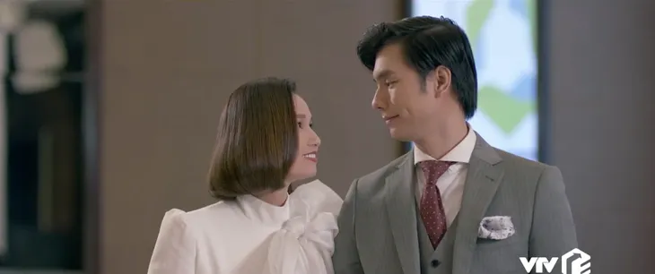 Tình yêu và tham vọng - Tập 34: Sắp cưới Tuệ Lâm nhưng lại được Linh mượn rượu tỏ tình, Minh phải làm sao? - Ảnh 10. Tình yêu và tham vọng - Tập 34: Sắp cưới Tuệ Lâm nhưng lại được Linh mượn rượu tỏ tình, Minh phải làm sao? - Ảnh 10.