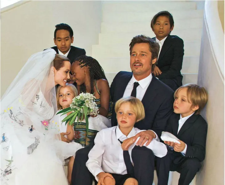 Bất chấp bị vợ cũ chơi xấu, Brad Pitt vẫn giữ niềm tin hàn gắn quan hệ với các con - Ảnh 2. Bất chấp bị vợ cũ chơi xấu, Brad Pitt vẫn giữ niềm tin hàn gắn quan hệ với các con - Ảnh 2.