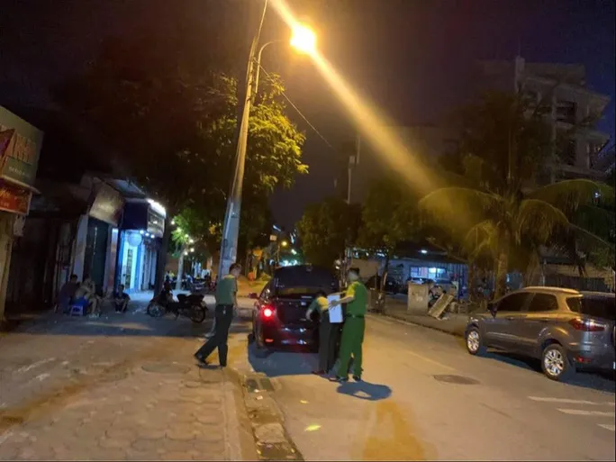 Khởi tố vụ án liên quan đến lái xe riêng của Chủ tịch UBND Hà Nội - Ảnh 1. Khởi tố vụ án liên quan đến lái xe riêng của Chủ tịch UBND Hà Nội - Ảnh 1.