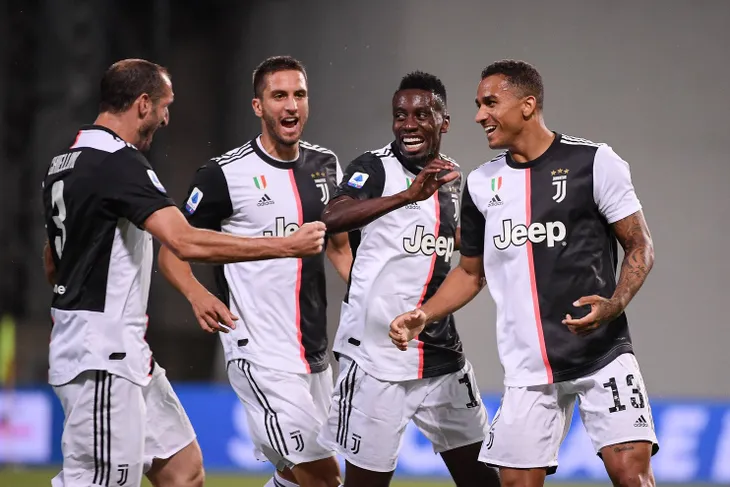 Juventus chia điểm kịch tính trước Sassuolo - Ảnh 2. Juventus chia điểm kịch tính trước Sassuolo - Ảnh 2.