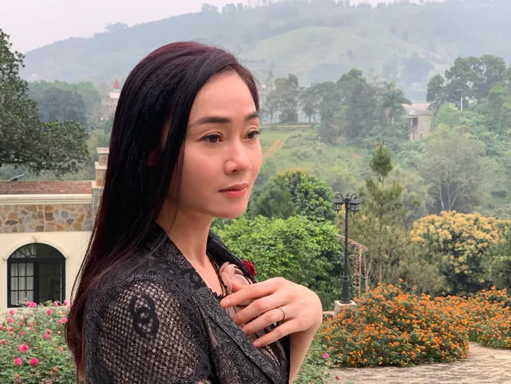 Bất ngờ với nhan sắc đời thường của Ngân Đừng bắt em phải quên - Ảnh 7. Bất ngờ với nhan sắc đời thường của Ngân Đừng bắt em phải quên - Ảnh 7.