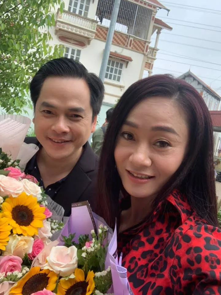 Bất ngờ với nhan sắc đời thường của Ngân Đừng bắt em phải quên - Ảnh 10. Bất ngờ với nhan sắc đời thường của Ngân Đừng bắt em phải quên - Ảnh 10.