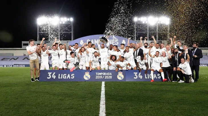 Real Madrid 2-1 Villarreal: Chức vô địch thứ 34! (Vòng 37 La Liga) - Ảnh 4. Real Madrid 2-1 Villarreal: Chức vô địch thứ 34! (Vòng 37 La Liga) - Ảnh 4.