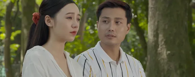Đừng bắt em phải quên - Tập 26: Mẹ Duy trở mặt cấm cản đôi trẻ - Ảnh 2. Đừng bắt em phải quên - Tập 26: Mẹ Duy trở mặt cấm cản đôi trẻ - Ảnh 2.