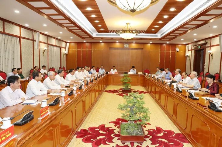 Cần Thơ phấn đấu đến năm 2030 trở thành thành phố sinh thái, văn minh hiện đại - Ảnh 1. Cần Thơ phấn đấu đến năm 2030 trở thành thành phố sinh thái, văn minh hiện đại - Ảnh 1.