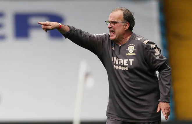 Leeds United trở lại Ngoại hạng Anh sau 16 năm - Ảnh 1. Leeds United trở lại Ngoại hạng Anh sau 16 năm - Ảnh 1.