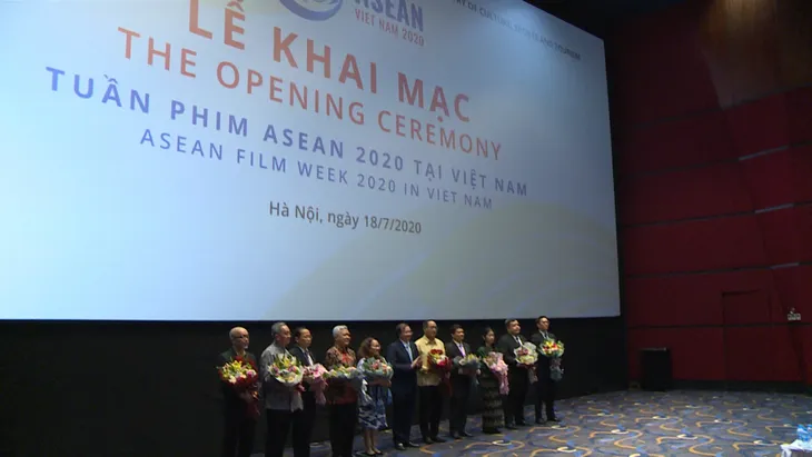 Khai mạc Tuần phim ASEAN tại Việt Nam - Hạnh phúc của mẹ chiếu mở màn - Ảnh 1. Khai mạc Tuần phim ASEAN tại Việt Nam - Hạnh phúc của mẹ chiếu mở màn - Ảnh 1.