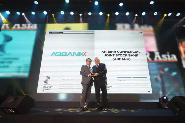 VNG và ABBank được vinh danh là Nơi làm việc tốt nhất Châu Á - Ảnh 2. VNG và ABBank được vinh danh là Nơi làm việc tốt nhất Châu Á - Ảnh 2.