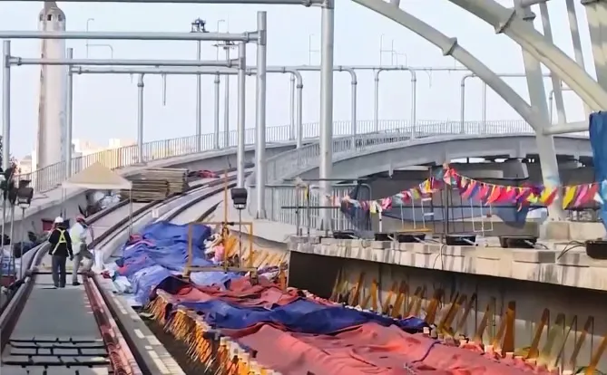 TP.HCM sẽ tiêu 900.000 tỷ đồng phát triển giao thông như thế nào? - Ảnh 2. TP.HCM sẽ tiêu 900.000 tỷ đồng phát triển giao thông như thế nào? - Ảnh 2.