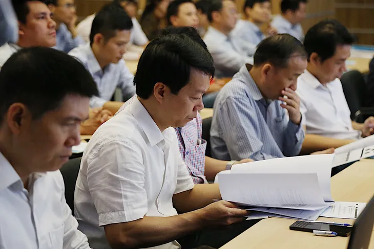 Làm rõ hơn nữa quy định về Luật giao dịch điện tử, tăng niềm tin từ người sử dụng - Ảnh 4. Làm rõ hơn nữa quy định về Luật giao dịch điện tử, tăng niềm tin từ người sử dụng - Ảnh 4.