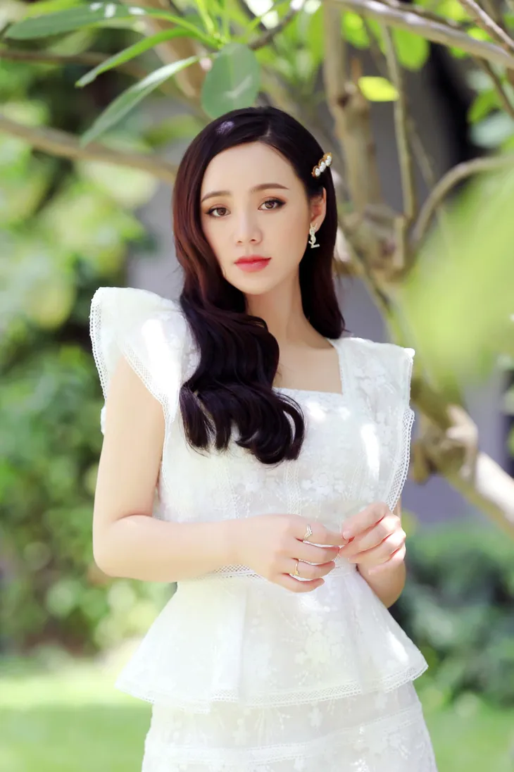 Quỳnh Kool hóa tiểu thư yêu kiều trong bộ ảnh mới - Ảnh 3. Quỳnh Kool hóa tiểu thư yêu kiều trong bộ ảnh mới - Ảnh 3.