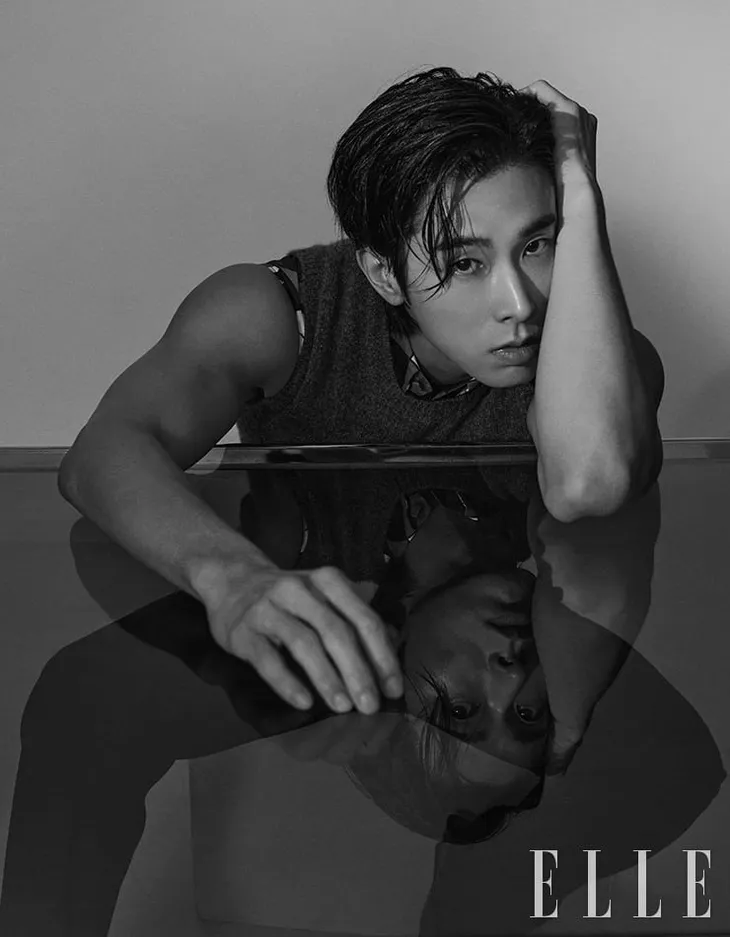Yunho (TVXQ) ngày càng phong độ ở tuổi 34 - Ảnh 2. Yunho (TVXQ) ngày càng phong độ ở tuổi 34 - Ảnh 2.
