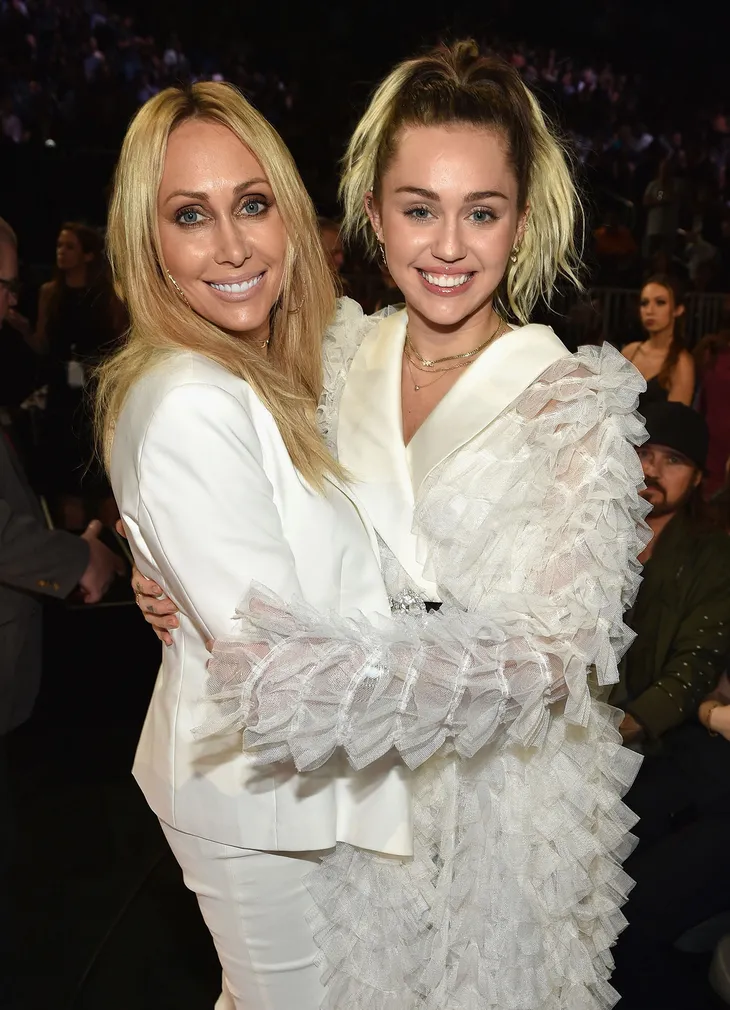 Miley Cyrus đã cai nghiện hoàn toàn - Ảnh 1. Miley Cyrus đã cai nghiện hoàn toàn - Ảnh 1.