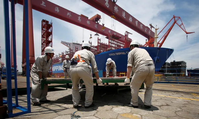 Ngành đóng tàu Trung Quốc giữ vững ngôi quán quân thế giới - Ảnh 1. Ngành đóng tàu Trung Quốc giữ vững ngôi quán quân thế giới - Ảnh 1.