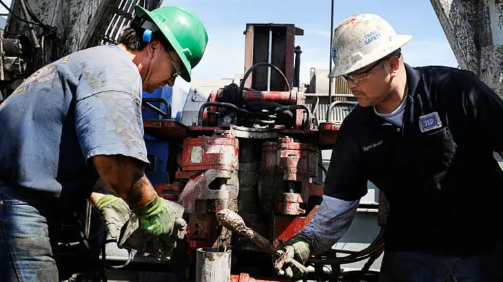 Chevron mua lại Noble Energy với giá 5 tỷ USD - Ảnh 1. Chevron mua lại Noble Energy với giá 5 tỷ USD - Ảnh 1.