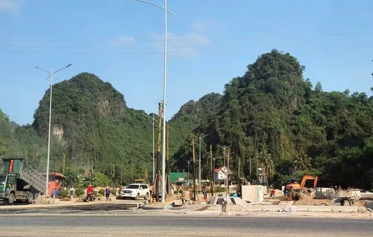 Ký sai quy định về đất đai, Giám đốc Sở Tài chính Quảng Ninh bị kỷ luật - Ảnh 1. Ký sai quy định về đất đai, Giám đốc Sở Tài chính Quảng Ninh bị kỷ luật - Ảnh 1.