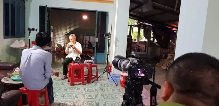 ĐD Đặng Hồng Giang và hành trình tìm kiếm nhân vật cho VTV Đặc biệt - Đi về miền đất lạnh - Ảnh 1. ĐD Đặng Hồng Giang và hành trình tìm kiếm nhân vật cho VTV Đặc biệt - Đi về miền đất lạnh - Ảnh 1.