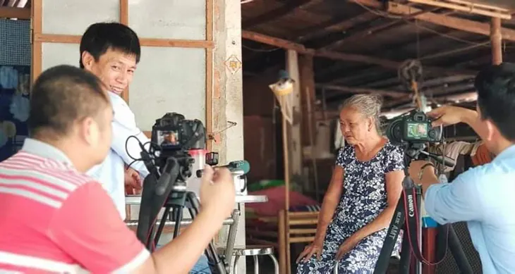 ĐD Đặng Hồng Giang và hành trình tìm kiếm nhân vật cho VTV Đặc biệt - Đi về miền đất lạnh - Ảnh 2. ĐD Đặng Hồng Giang và hành trình tìm kiếm nhân vật cho VTV Đặc biệt - Đi về miền đất lạnh - Ảnh 2.