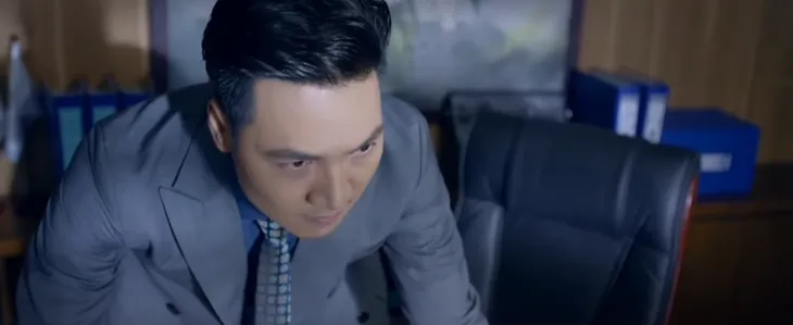 Tình yêu và tham vọng - Tập 36: Linh một lần nữa bị nghi là gián điệp, chấp nhận bị đuổi khỏi Hoàng Thổ - Ảnh 1. Tình yêu và tham vọng - Tập 36: Linh một lần nữa bị nghi là gián điệp, chấp nhận bị đuổi khỏi Hoàng Thổ - Ảnh 1.
