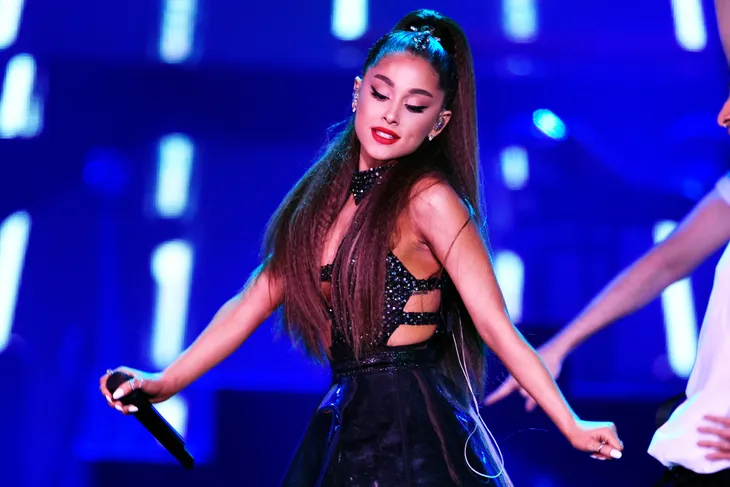 BLACKPINK soán ngôi Ariana Grande, trở thành Nghệ sĩ nữ có lượt theo dõi nhiều nhất YouTube - Ảnh 2. BLACKPINK soán ngôi Ariana Grande, trở thành Nghệ sĩ nữ có lượt theo dõi nhiều nhất YouTube - Ảnh 2.