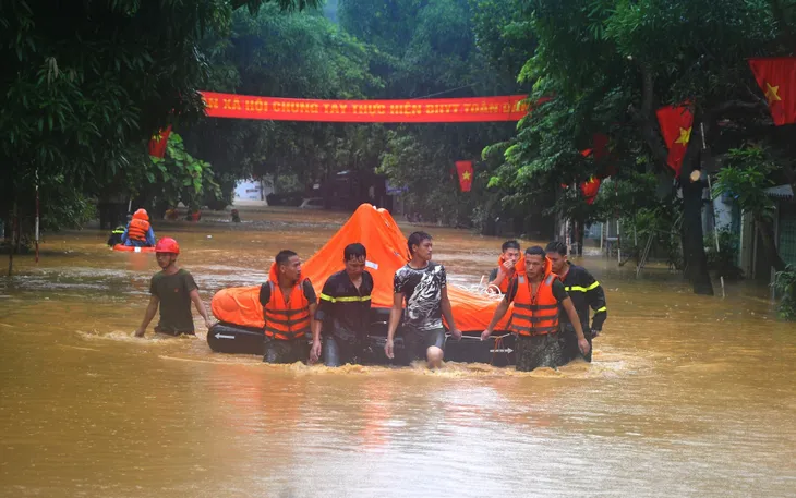 Vì sao thành phố Hà Giang lại ngập lịch sử? - Ảnh 1. Vì sao thành phố Hà Giang lại ngập lịch sử? - Ảnh 1.