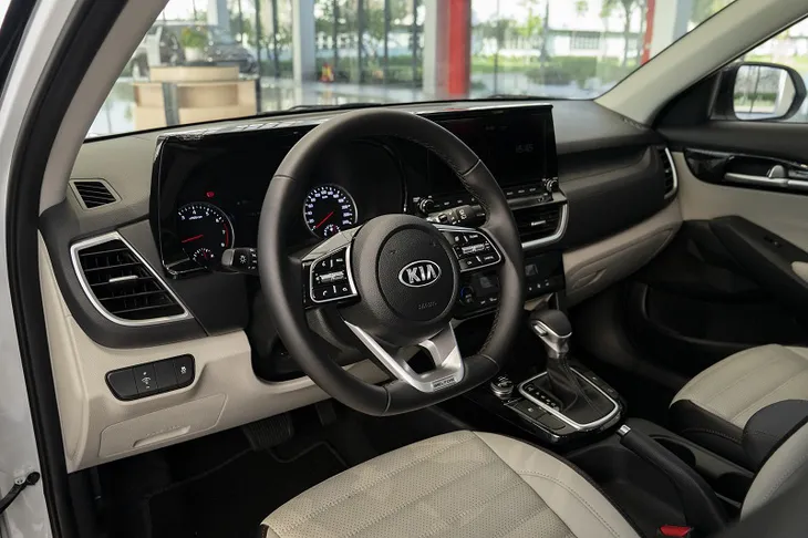 Mẫu SUV Kia Seltos ra mắt tại Việt Nam, giá từ 589 triệu đồng - Ảnh 2.