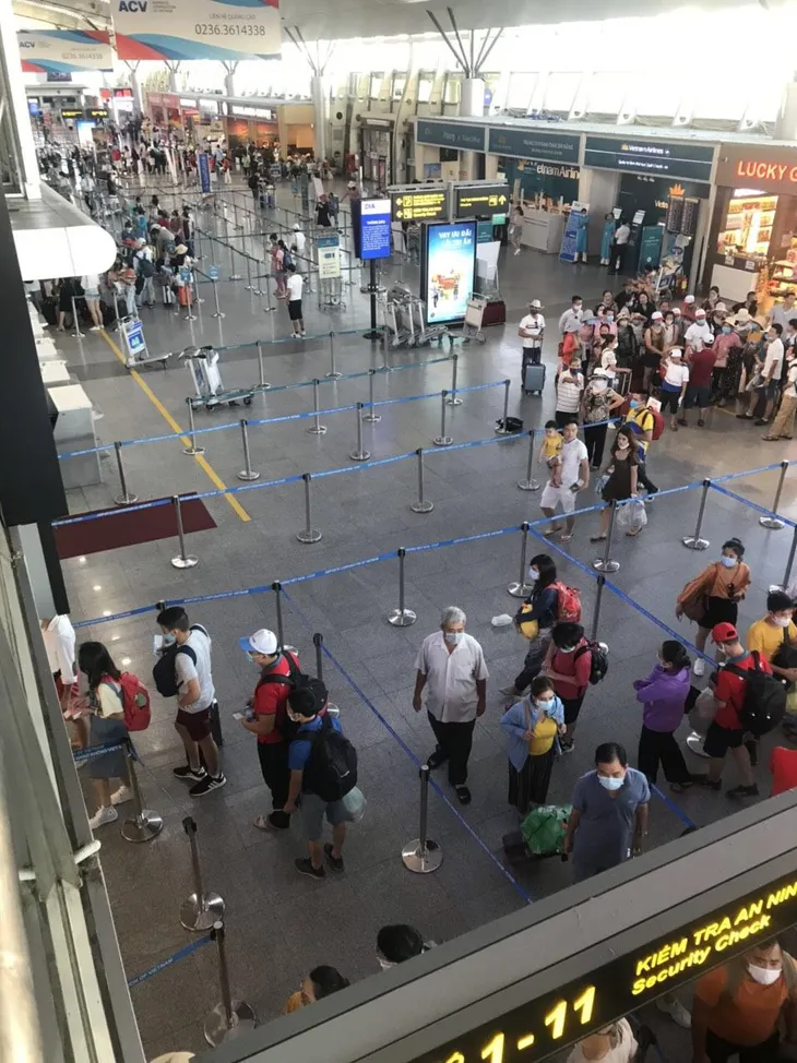 Không có chuyện sân bay Đà Nẵng thất thủ sau khi phát hiện ca nghi mắc COVID-19 - Ảnh 3. Không có chuyện sân bay Đà Nẵng thất thủ sau khi phát hiện ca nghi mắc COVID-19 - Ảnh 3.