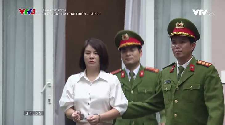 Đừng bắt em phải quên - Tập 30: Linh bị bắt, gia đình Luân - Ngân đoàn tụ - Ảnh 6. Đừng bắt em phải quên - Tập 30: Linh bị bắt, gia đình Luân - Ngân đoàn tụ - Ảnh 6.